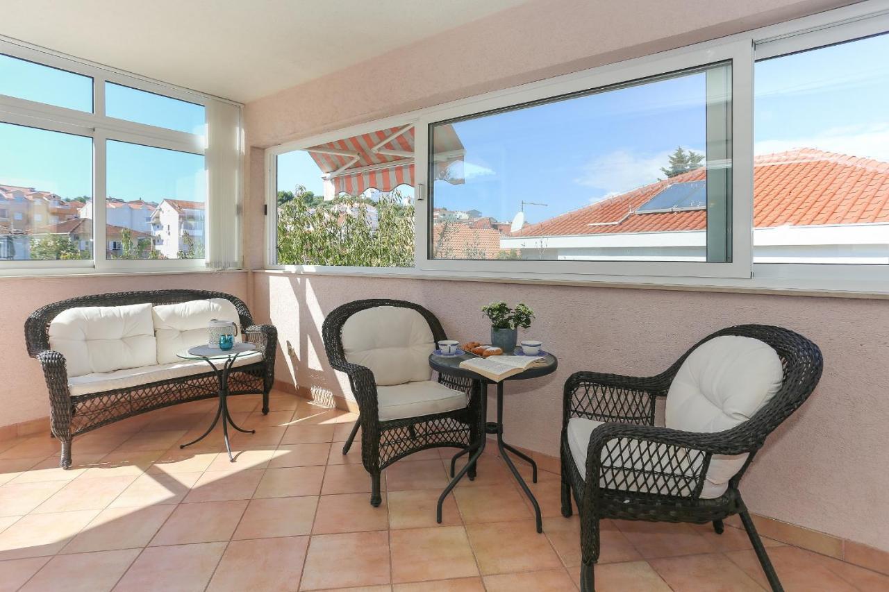 Apartament Casa Zorana-alba
