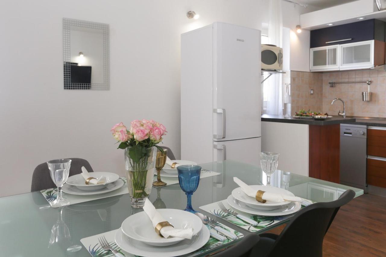 Apartament Casa Zorana-alba